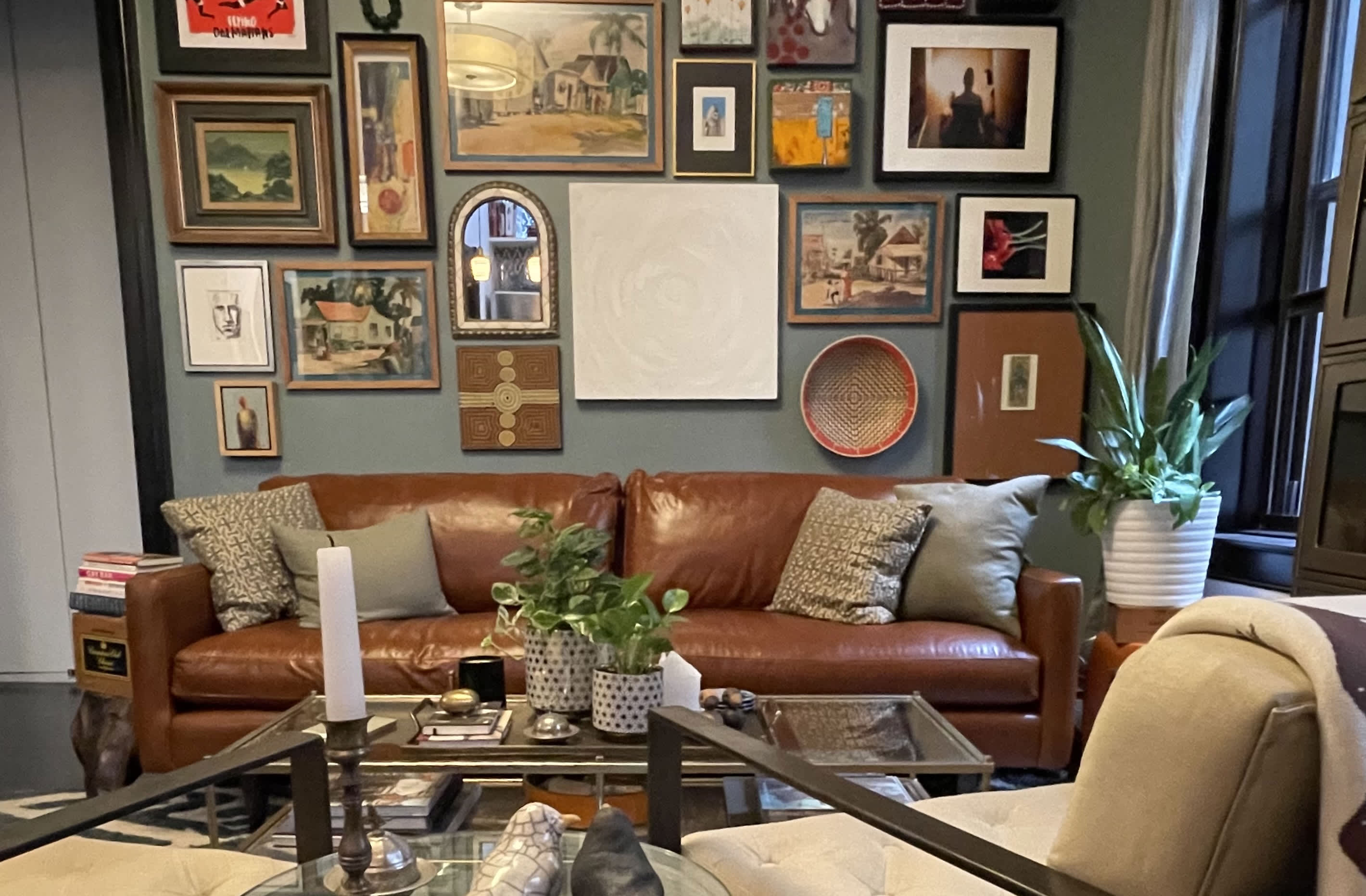 600 Square Foot Bohemian Maximalist NYC Apartment | Apartment Therapy